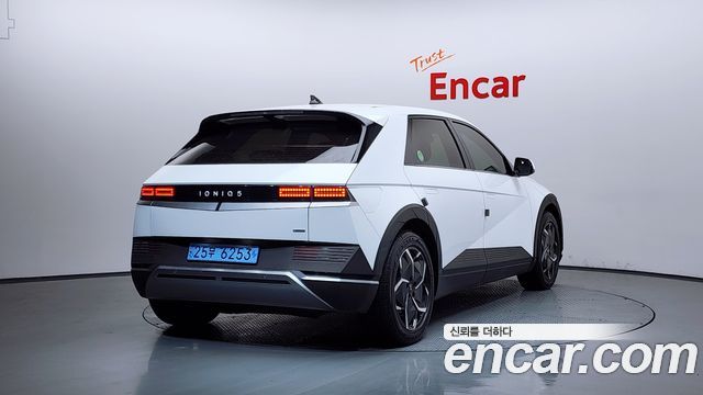 Hyundai Ioniq 5 Long Range AWD Exclusive 2022 — фото 2