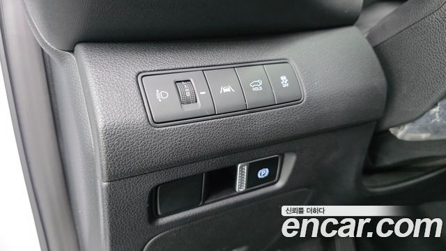 Hyundai Santa Fe Diesel 2.2 2WD Prestige 2021 — фото 13