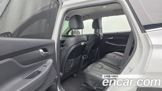 Hyundai Santa Fe Diesel 2.2 2WD Prestige 2021 — фото 17
