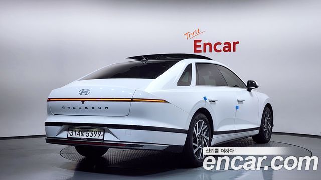 Hyundai Grandeur (GN7) 2,5 Gasoline 2WD Premium 2023 — фото 2