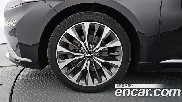 Kia K8 2.5 Gasoline 2WD Signature 2022 — фото 5