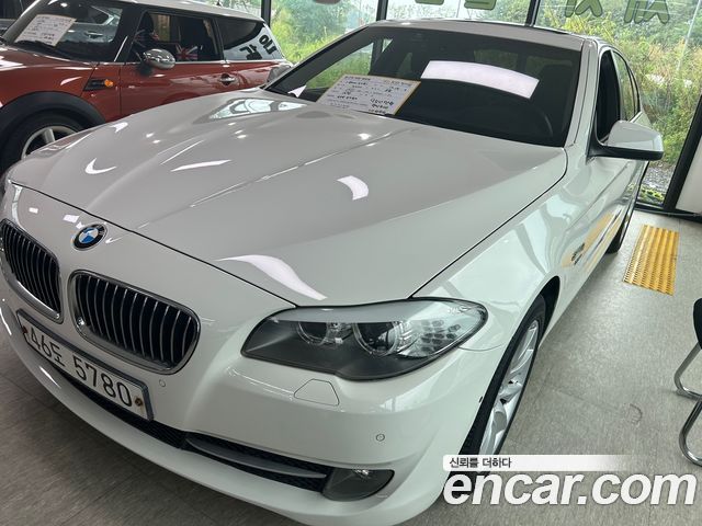 BMW 5 Series (F10) 528i xDrive 2012 — фото 2