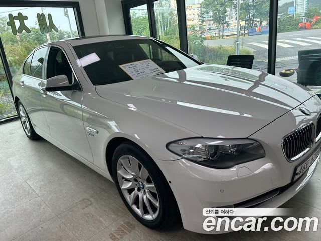 BMW 5 Series (F10) 528i xDrive 2012 — фото 3