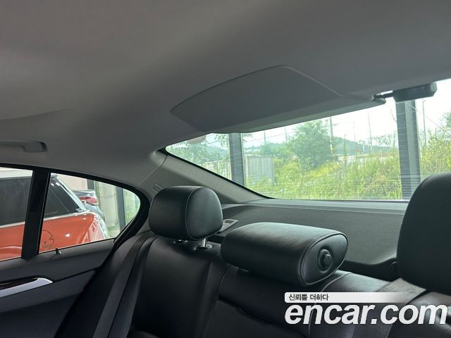 BMW 5 Series (F10) 528i xDrive 2012 — фото 20