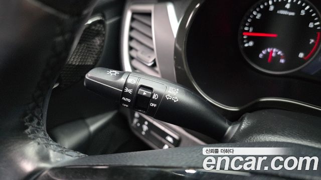 Kia Seltos Gasoline 1.6 Turbo 2WD Signature 2023 — фото 18