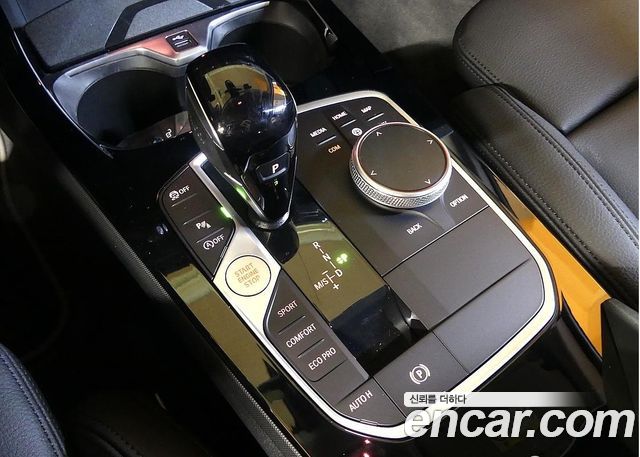 BMW 2 Series Gran Coupe (F44) 220i Sport 2024 — фото 9
