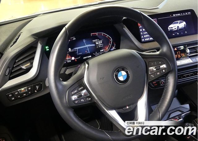 BMW 2 Series Gran Coupe (F44) 220i Sport 2024 — фото 17