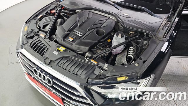 Audi A8 (D5) 55 TFSI Quattro LWB 2021 — фото 6