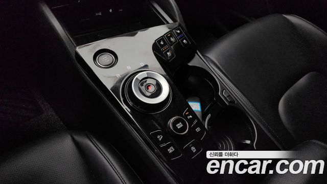 Kia Sportage (V) Gasoline 1.6 Turbo 2WD Nobleless 2022 — фото 9