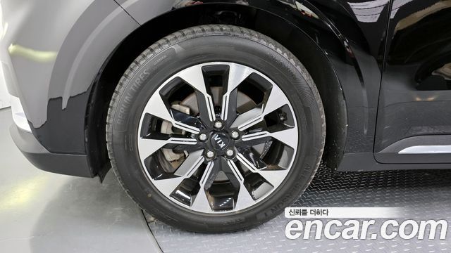 Kia Carnival (IV) Diesel 7-Seater Signature 2021 — фото 5