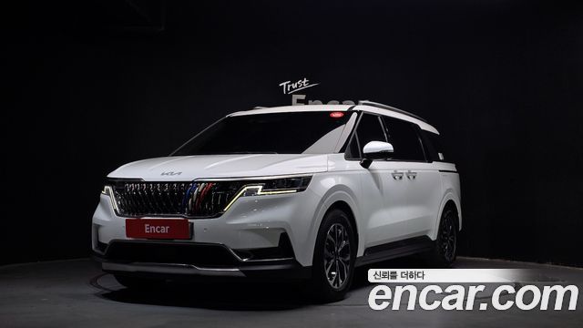 Kia Carnival (IV) Diesel 9-Seater Signature 2023 — фото 1
