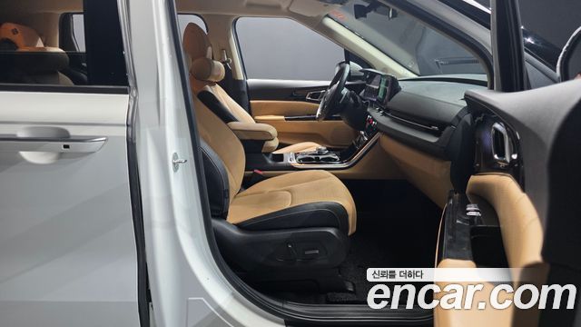 Kia Carnival (IV) Diesel 9-Seater Signature 2023 — фото 10