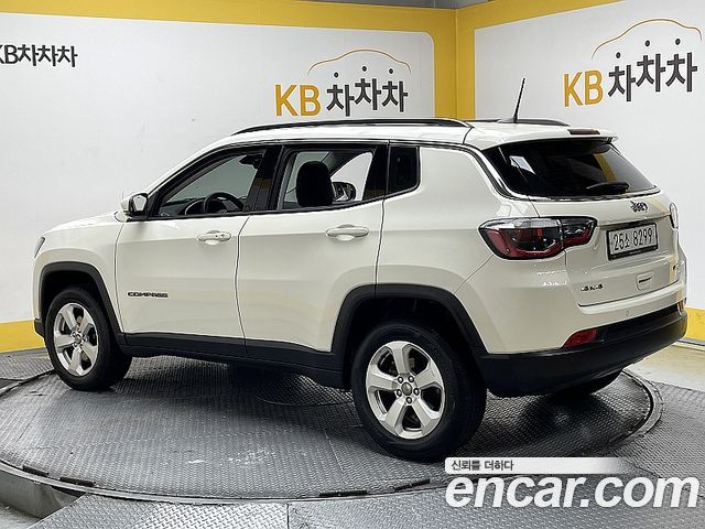 Jeep Compass (II) 2.4 Longitude AWD 2018 — фото 2