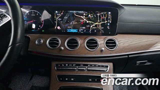Mercedes-Benz E-Class (W213) E250 Exclusive 2021 — фото 12