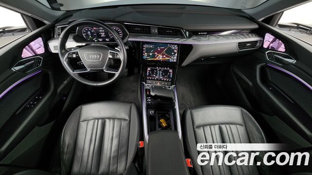 Audi e-tron 50 Quattro Sportback 2021 — фото 7