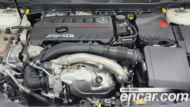 Mercedes-Benz A-Class (W177) AMG A35 4MATIC Sedan 2021 — фото 6