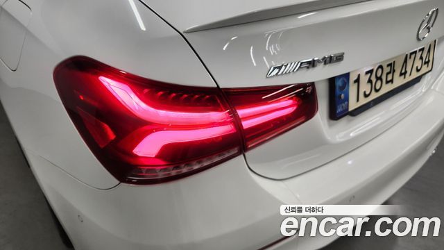 Mercedes-Benz A-Class (W177) AMG A35 4MATIC Sedan 2021 — фото 16
