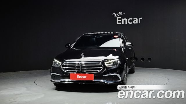 Mercedes-Benz E-Class (W213) E300e 4MATIC Exclusive 2021 — фото 3
