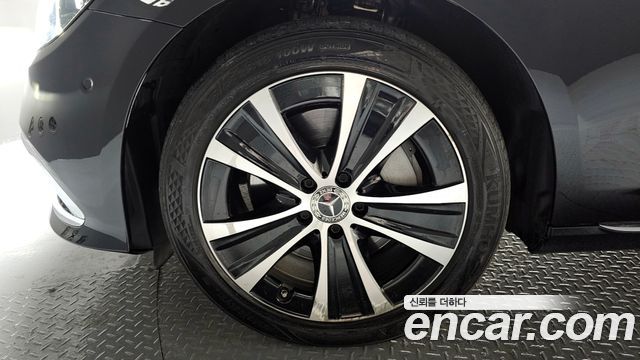 Mercedes-Benz E-Class (W213) E300e 4MATIC Exclusive 2021 — фото 5