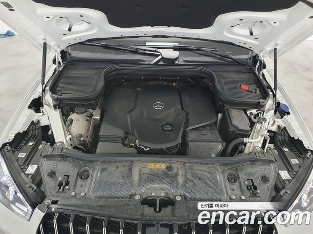 Mercedes-Benz GLE-Class (W167) GLE400d 4MATIC Coupe 2023 — фото 6