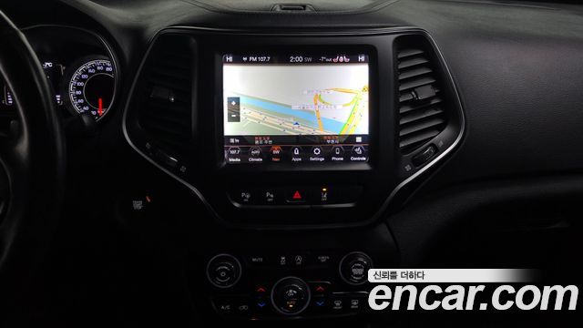 Jeep Cherokee (KL) 2.4 Longitude High AWD 2019 — фото 14