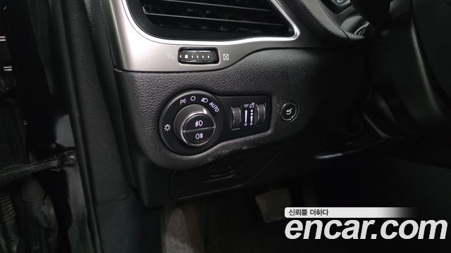 Jeep Cherokee (KL) 2.4 Longitude High AWD 2019 — фото 19