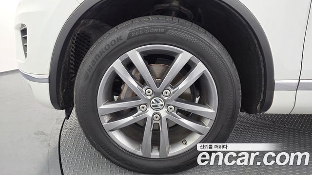 Volkswagen Touareg V6 3.0 TDI Bluemotion 7P5 2016 — фото 5