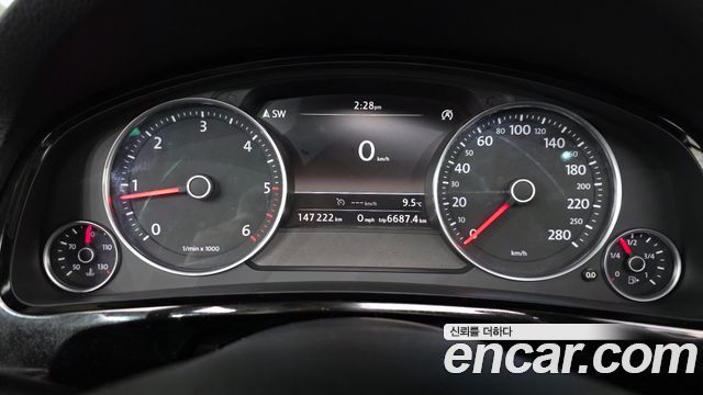 Volkswagen Touareg V6 3.0 TDI Bluemotion 7P5 2016 — фото 8