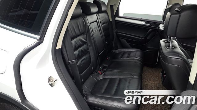 Volkswagen Touareg V6 3.0 TDI Bluemotion 7P5 2016 — фото 12