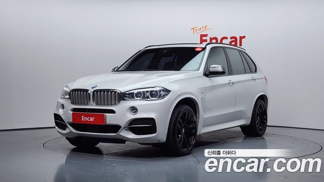BMW X5 (F15) xDrive M50d 2017 — фото 1