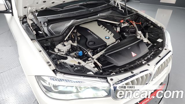BMW X5 (F15) xDrive M50d 2017 — фото 6
