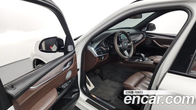 BMW X5 (F15) xDrive M50d 2017 — фото 10