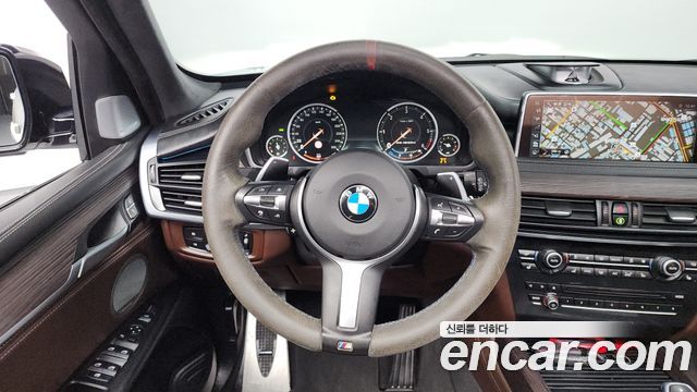 BMW X5 (F15) xDrive M50d 2017 — фото 13
