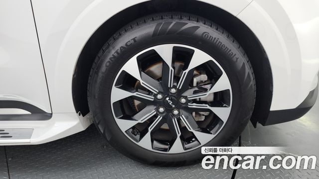 Kia Carnival (IV) Diesel 7-Seater Signature 2022 — фото 5