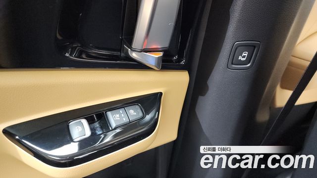 Kia Carnival (IV) Diesel 7-Seater Signature 2022 — фото 19