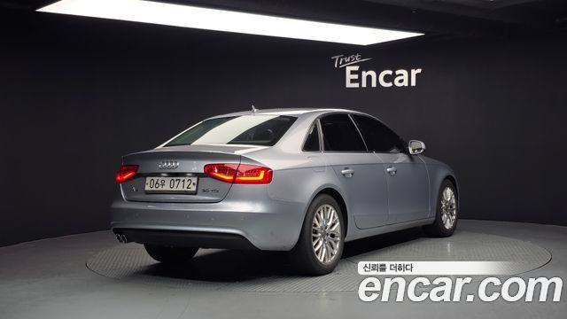 Audi A4 30 TDI Dynamic B8 2016 — фото 2