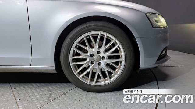 Audi A4 30 TDI Dynamic B8 2016 — фото 5