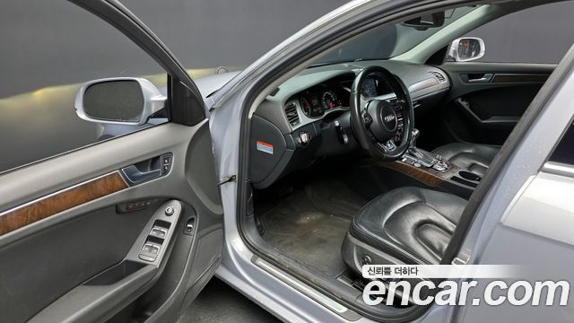 Audi A4 30 TDI Dynamic B8 2016 — фото 11