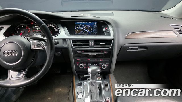 Audi A4 30 TDI Dynamic B8 2016 — фото 14
