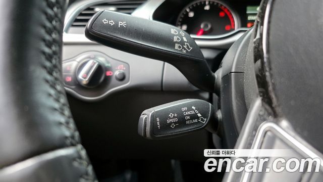 Audi A4 30 TDI Dynamic B8 2016 — фото 17