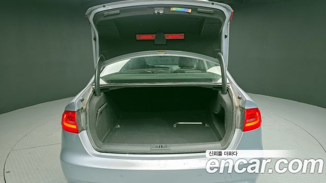 Audi A4 30 TDI Dynamic B8 2016 — фото 20
