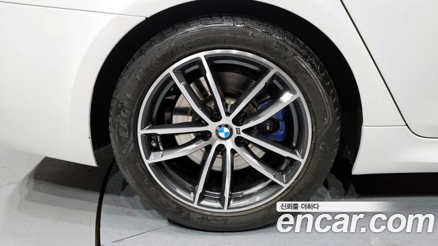 BMW 5 Series (G30) 523d M Sport 2023 — фото 5