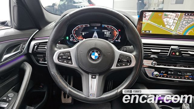 BMW 5 Series (G30) 523d M Sport 2023 — фото 13