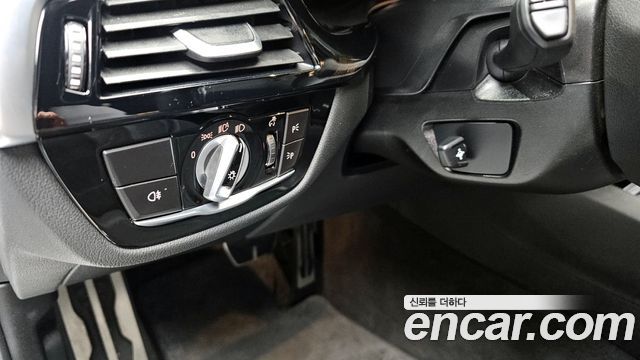 BMW 5 Series (G30) 523d M Sport 2023 — фото 19