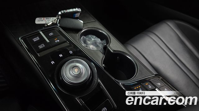 Kia K8 3.5 Gasoline 2WD Noblesse 2022 — фото 9