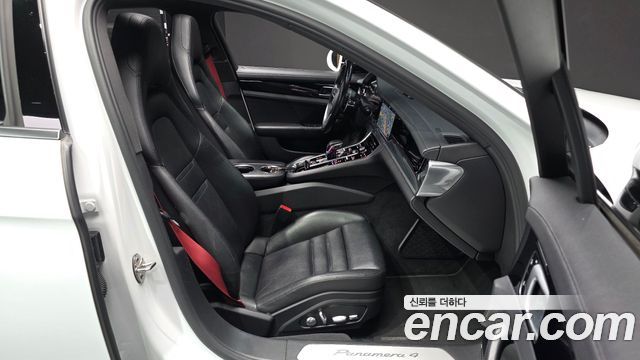 Porsche Panamera (971) 3.0 AWD 2018 — фото 10