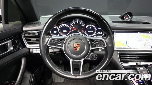 Porsche Panamera (971) 3.0 AWD 2018 — фото 13
