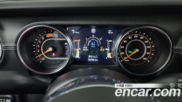 Jeep Wrangler (JL) 2.0 Overland Power Top 4Door 2021 — фото 8
