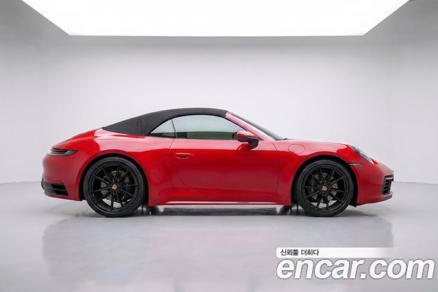 Porsche 911 (992) Carrera 4 Cabriolet 2020 — фото 4