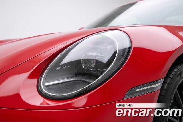 Porsche 911 (992) Carrera 4 Cabriolet 2020 — фото 6